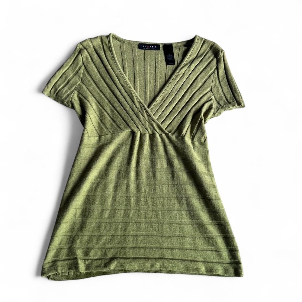 Y2K Olive Green Ribbed V Neck Top - Picture 2 of 4